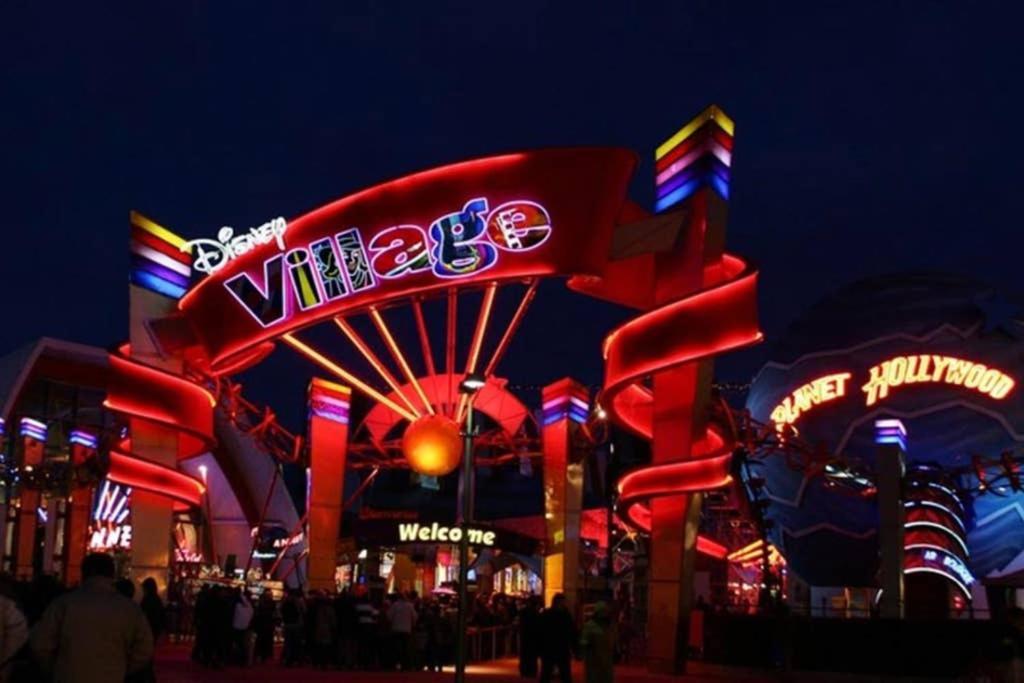 Luxury Brand New Art Deco Disneyland Chalifert المظهر الخارجي الصورة